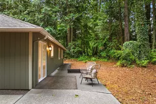 9067 Hidden Cove Road NE, Bainbridge Island, WA 98110 - Photo 40
