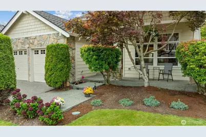 17420 33rd Drive SE, Bothell, WA 98012 - Photo 2