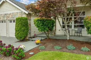 17420 33rd Dr SE, Bothell, WA 98012 - Photo 2
