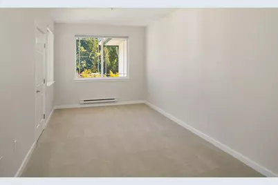 13301 SE 79th Place #B409, Newcastle, WA 98059 - Photo 16