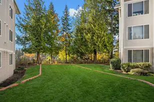 13301 SE 79th Pl, Newcastle, WA 98059 - Photo 26