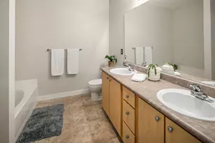 13301 SE 79th Pl, Newcastle, WA 98059 - Photo 20