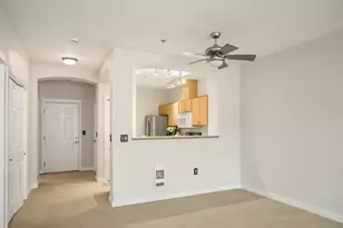 13301 SE 79th Pl, Newcastle, WA 98059 - Photo 2