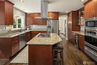 21013 SE 138th Place, Issaquah, WA 98027 - Photo 8