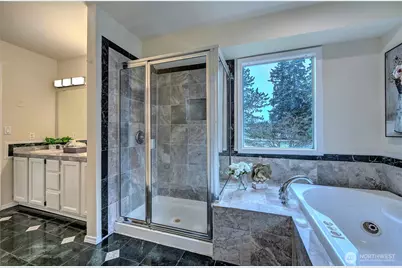 13133 NE 74th Street, Kirkland, WA 98033 - Photo 24