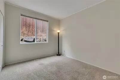 5728 Hazel Loop SE, Auburn, WA 98092 - Photo 16