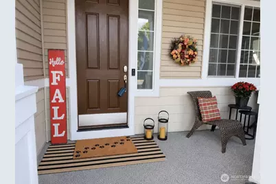 5728 Hazel Loop SE, Auburn, WA 98092 - Photo 2