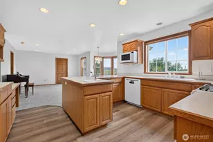12035 Downey Rd, La Conner, WA 98257 - Photo 14