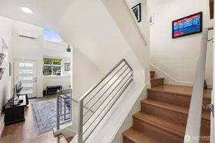 5021 Sand Point Pl NE, Seattle, WA 98105 - Photo 6