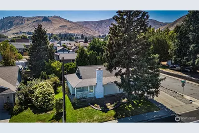 1647 Washington Street, Wenatchee, WA 98801 - Photo 40