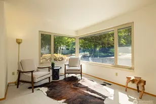 9815 Roosevelt Way NE, Seattle, WA 98115 - Photo 6