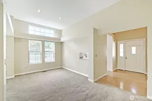 10063 Wallingford Ave N, Seattle, WA 98133 - Photo 6