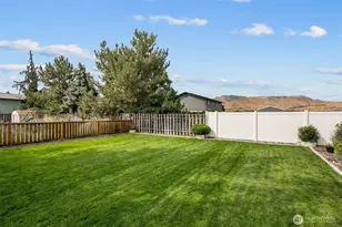 2214 NW Columbia Ave, East Wenatchee, WA 98802 - Photo 34