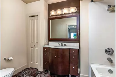 159 Denny Way #214, Seattle, WA 98109 - Photo 10