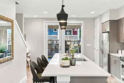 650 SW 100 Street, Seattle, WA 98106 - Photo 14