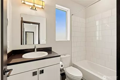 4126 Cascadia Avenue S, Seattle, WA 98118 - Photo 24
