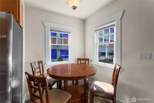 1216 S 4th St, Tacoma, WA 98405 - Photo 16