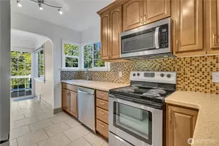 15219 22nd Ave SW, Burien, WA 98166 - Photo 12