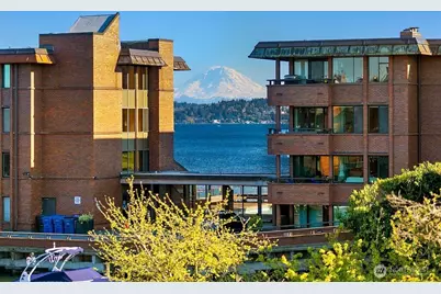 2360 43rd Avenue E #303, Seattle, WA 98112 - Photo 20