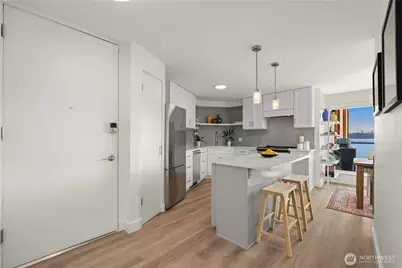 2360 43rd Avenue E #303, Seattle, WA 98112 - Photo 12