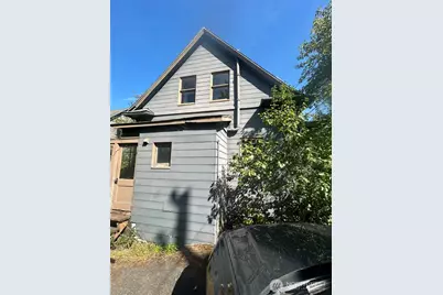 5247 Brooklyn Avenue NE, Seattle, WA 98105 - Photo 16