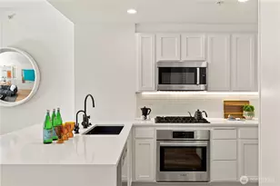 2607 Western Ave, Seattle, WA 98121 - Photo 12