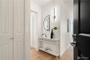 2607 Western Ave, Seattle, WA 98121 - Photo 20