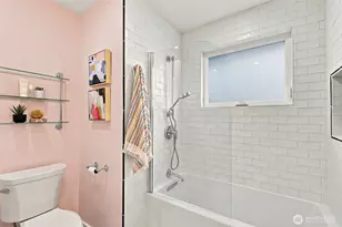 4247 S Eddy St, Seattle, WA 98118 - Photo 12