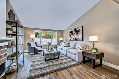 432 3rd Avenue S #B203, Edmonds, WA 98020 - Photo 2
