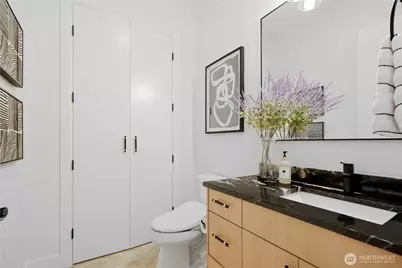 13344 SE Newport Way, Bellevue, WA 98006 - Photo 28