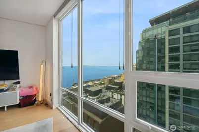 121 Stewart Street #1908, Seattle, WA 98101 - Photo 2