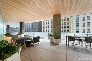 121 Stewart St, Seattle, WA 98101 - Photo 32