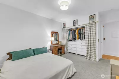 615 Boren Avenue #8, Seattle, WA 98104 - Photo 24