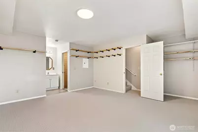 3812 25th Avenue W #4B, Seattle, WA 98199 - Photo 24