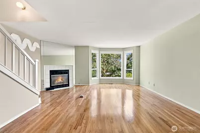 3812 25th Avenue W #4B, Seattle, WA 98199 - Photo 6