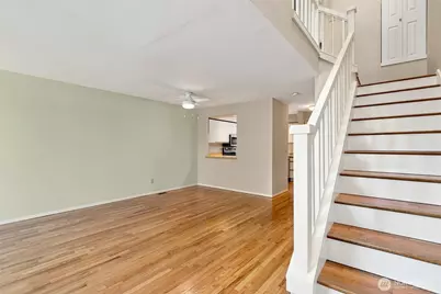 3812 25th Avenue W #4B, Seattle, WA 98199 - Photo 14