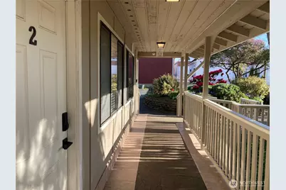 250 Tucker Avenue #2, Friday Harbor, WA 98250 - Photo 6