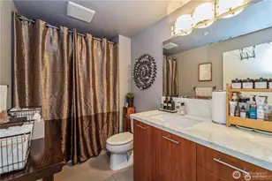 2911 2nd Ave, Seattle, WA 98121 - Photo 12
