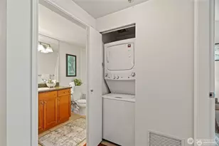 1420 Terry Ave, Seattle, WA 98101 - Photo 12