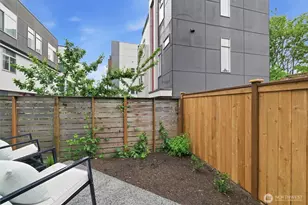 1409 29th Ave, Seattle, WA 98122 - Photo 14