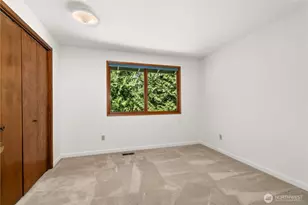 21415 SE 16th Pl, Sammamish, WA 98075 - Photo 18