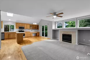 9214 181st Ave E, Bonney Lake, WA 98391 - Photo 16