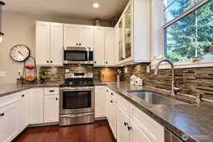 72 Grove St, Orcas Island, WA 98245 - Photo 14