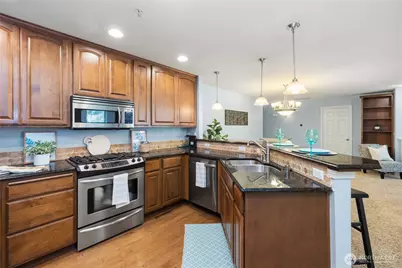21900 SE 242nd Street #E-1, Maple Valley, WA 98038 - Photo 10