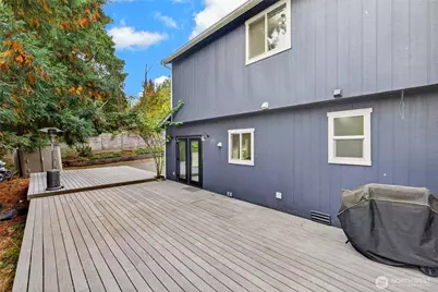 12730 15th Avenue NE, Seattle, WA 98125 - Photo 30