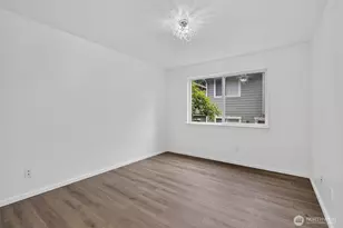 12730 15th Ave NE, Seattle, WA 98125 - Photo 26