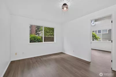 12730 15th Avenue NE, Seattle, WA 98125 - Photo 24