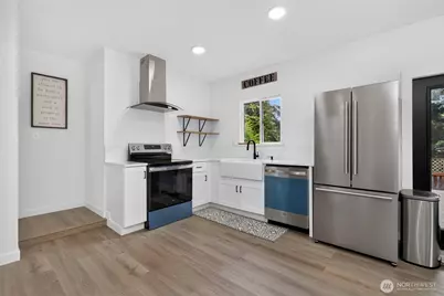 12730 15th Avenue NE, Seattle, WA 98125 - Photo 18