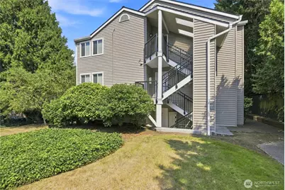 12024 100th Avenue NE #P101, Kirkland, WA 98034 - Photo 1