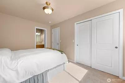 333 Lakeside Drive, Sedro Woolley, WA 98284 - Photo 16
